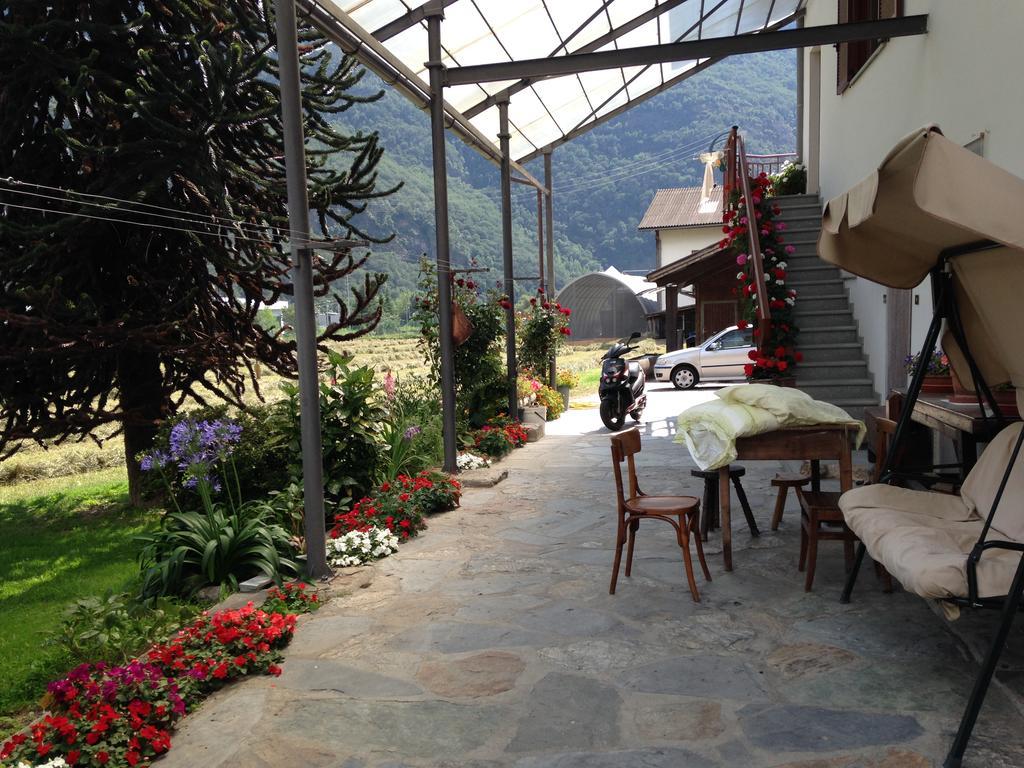 Agriturismo La Grange Pont-Saint-Martin Exterior photo